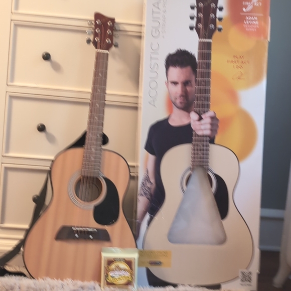 first act Other - Acoustic guitar (Adam Levine series)
